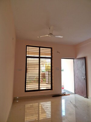Room in 4 BHK Independent House at Baghmugalia – for Sale