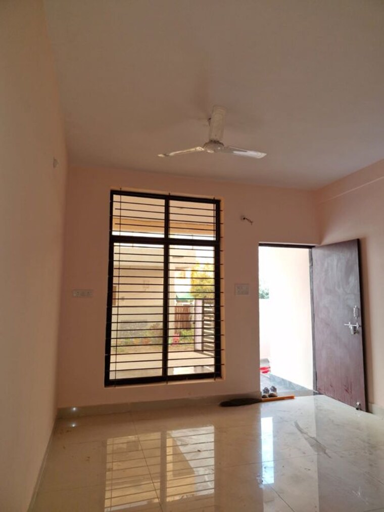 Room, baghmugalia 4 Bedroom 2000 Sq.Ft. Independent House In Baghmugalia Bhopal 9773453