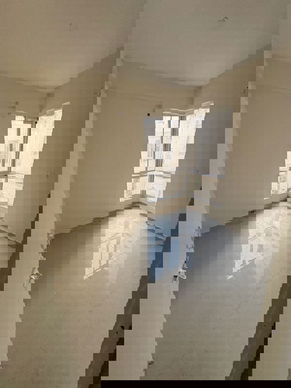 2 BHK Apartment For Rent in Signature The Millennia 3