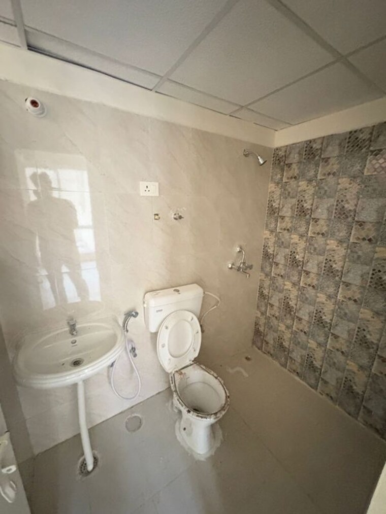 Bathroom, signature-the-millennia-3 2 Bedroom 687 Sq.Ft. Apartment In Sector 37d Gurgaon 9773549