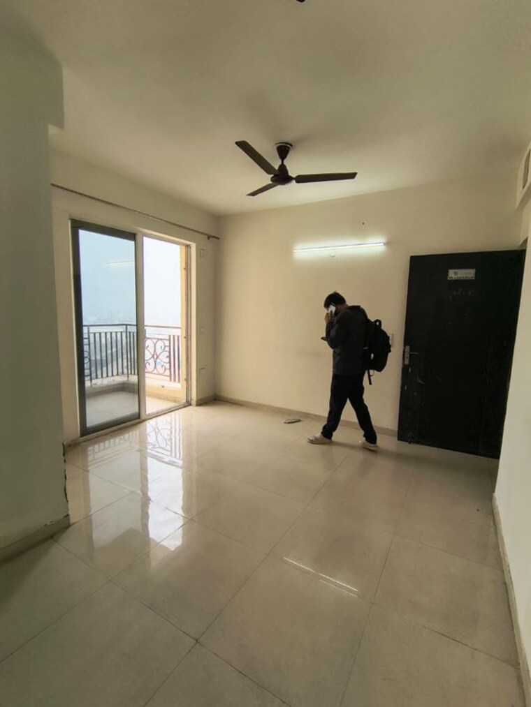 Room, signature-the-millennia-3 2 Bedroom 661 Sq.Ft. Apartment In Sector 37d Gurgaon 9773560