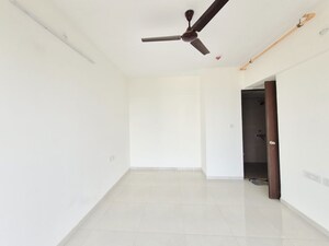 Room in 3 BHK Apartment at Runwal My City, Dombivli East – for Rent