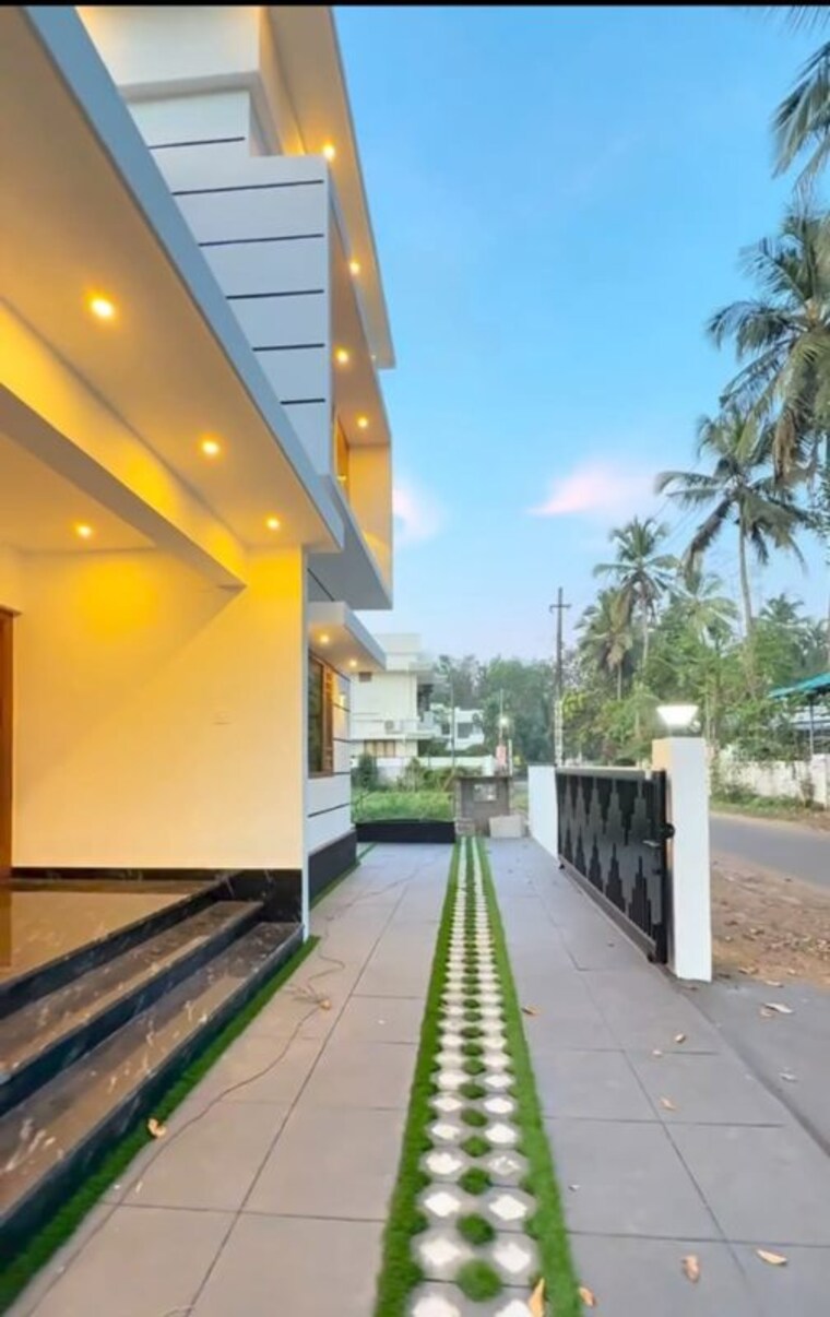 Exterior View, kolazhy 4 Bedroom 2100 Sq.Ft. Independent House In Kolazhy Thrissur 9773572