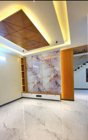 Room in 4 BHK Independent House at Kolazhy – for Sale