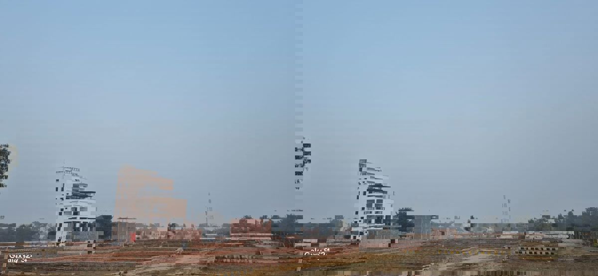 Plot For Sale in Mohanlalganj