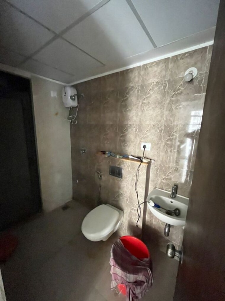 Bathroom, lodha-downtown 1 Bedroom 450 Sq.Ft. Apartment In Dombivli East Thane 9773584