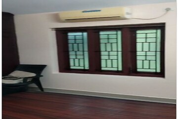 Room in 3 BHK Independent House at Thiroor – for Sale