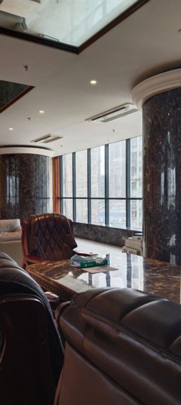 Living Room, bandra kurla complex Commercial Office Space 2500 Sq.Ft. In Bandra Kurla Complex Mumbai 9773628