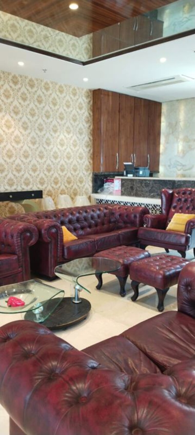 Living Room, bandra kurla complex Commercial Office Space 2500 Sq.Ft. In Bandra Kurla Complex Mumbai 9773628