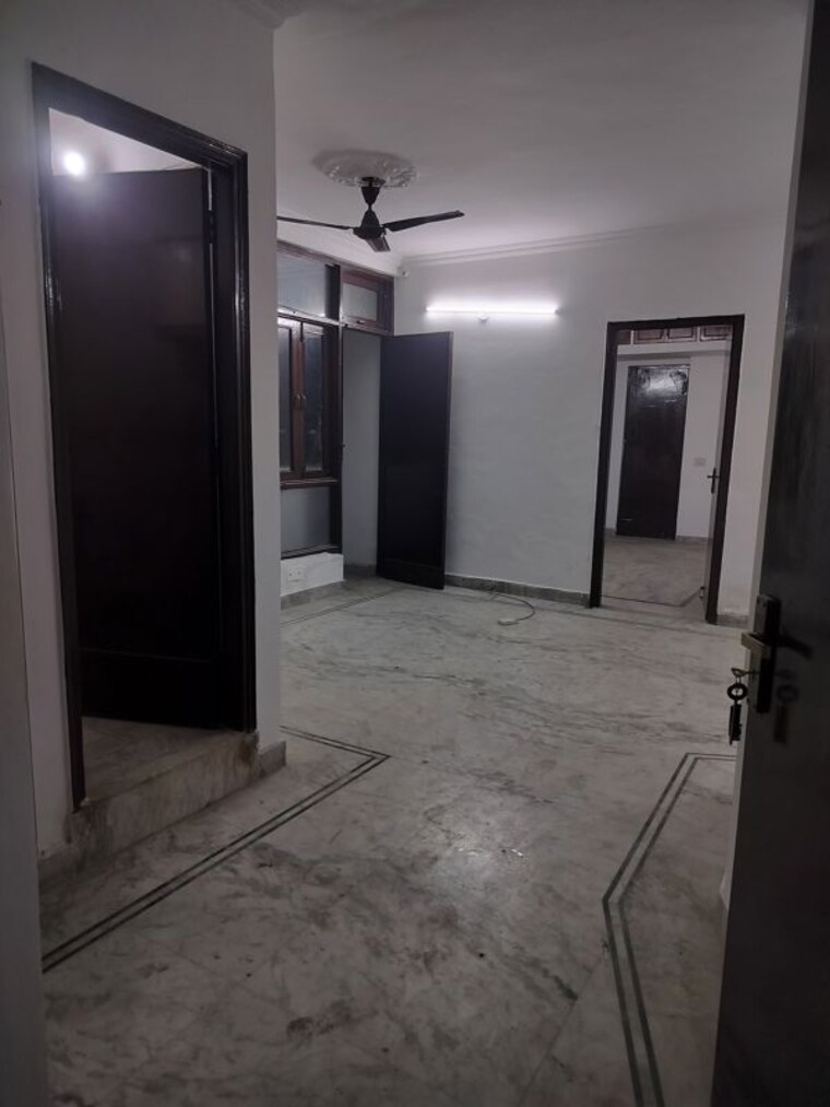 Room, saket 2 Bedroom 750 Sq.Ft. Builder Floor In Saket Delhi 9773632