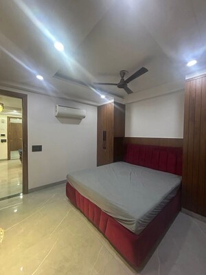 Bedroom in 4 BHK Apartment at Saket – for Rent