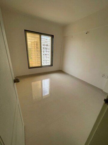 Room in 3 BHK Apartment at Autadwadi Handewadi – for Sale