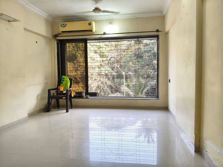 Room, ic colony 3 Bedroom 950 Sq.Ft. Apartment In Ic Colony Mumbai 9773678