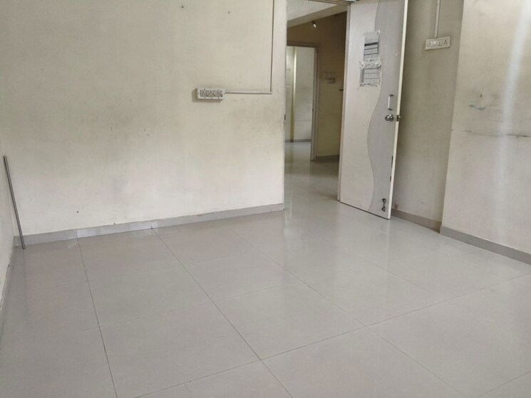 Bathroom, ic colony 3 Bedroom 950 Sq.Ft. Apartment In Ic Colony Mumbai 9773678