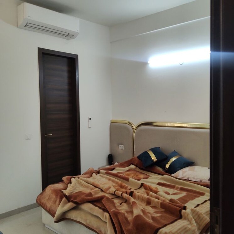 Bedroom, smart-world-orchard 3 Bedroom 1630 Sq.Ft. Apartment In Sector 61 Gurgaon 9773683