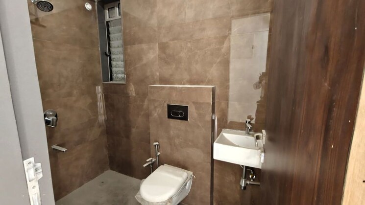 Attached Bathroom, nexa-goyal-aspire 2 Bedroom 683 Sq.Ft. Apartment In Kandivali West Mumbai 9773695