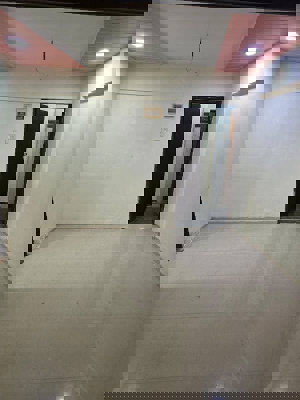 Office Space For Rent in Winsway Complex