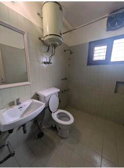 2 BHK Apartment For Sale in Unitech Heritage City