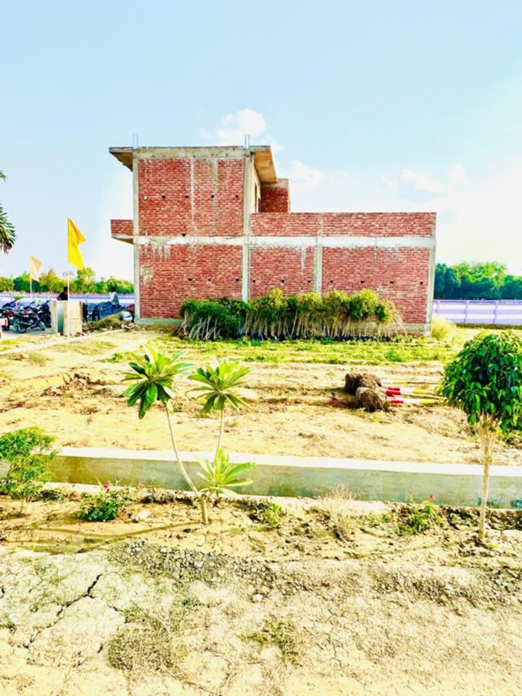 Garden, mohanlalganj  1000 Sq.Ft. Plot In Mohanlalganj Lucknow 9773738
