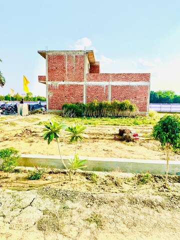  Plot – Garden View at Mohanlalganj - for Sale