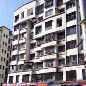 2.5 BHK Apartment For Sale in Shanti Tower, Andheri West
