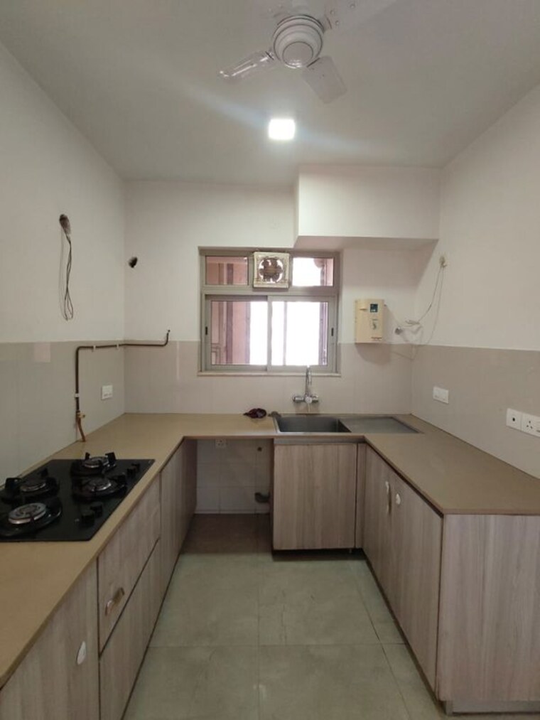 Kitchen, hiranandani-woodpark-apartment 3 Bedroom 1110 Sq.Ft. Apartment In Ghodbunder Road Thane 9773772