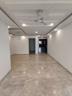 Building Lobby in 3 BHK Apartment at Hiranandani Woodpark Apartment, Ghodbunder Road – for Sale