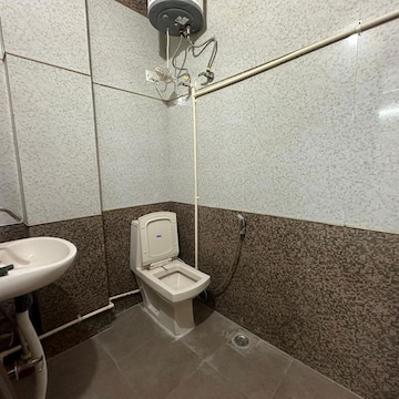 Bathroom in 3 BHK Apartment at Sarvodaya Enclave – for Rent