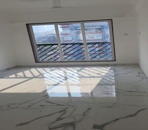 1 BHK Apartment For Rent in Dadar West