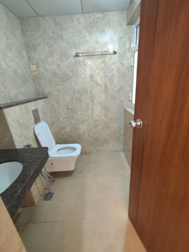 Bathroom, team-4-nyla 3 Bedroom 1400 Sq.Ft. Apartment In Miyapur Hyderabad 9773811