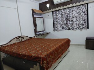Bedroom in 2 BHK Apartment at Riddhi Garden, Malad East – for Rent