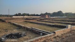 Plot For Sale in Mohanlalganj