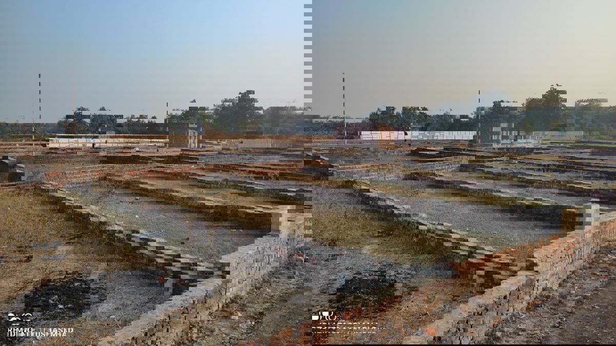 Plot For Sale in Mohanlalganj