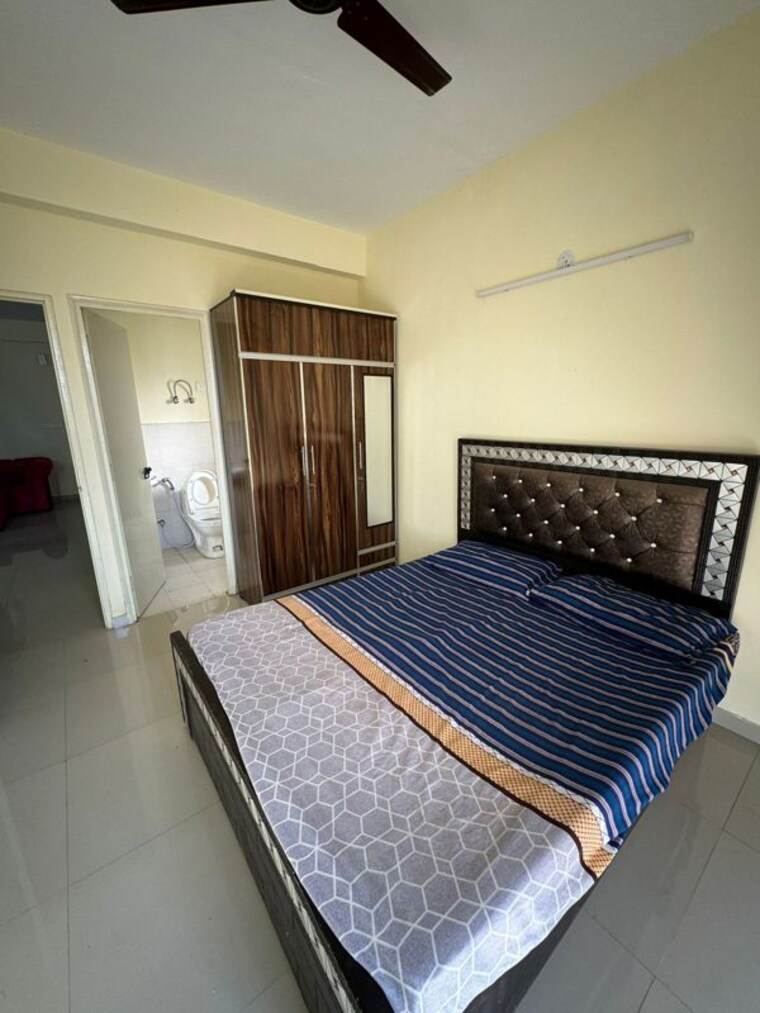 Bedroom, pyramid-heights 2 Bedroom 600 Sq.Ft. Apartment In Sector 85 Gurgaon 9773915