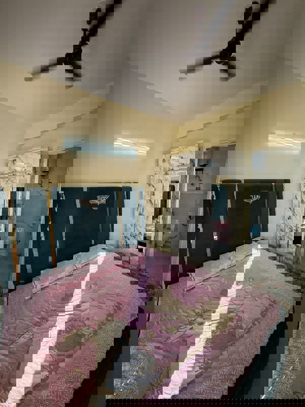 2 BHK Apartment For Rent in Pyramid Heights