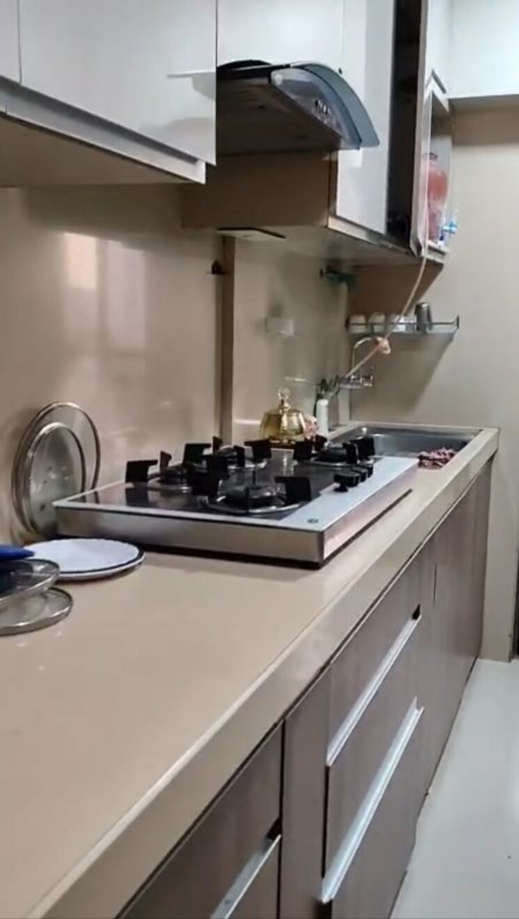 Kitchen, k-raheja-raheja-classique 3 Bedroom 1850 Sq.Ft. Apartment In Andheri West Mumbai 9773944