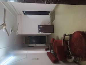 Furnished Amenities in 1 BHK Builder Floor at Malviya Nagar – for Rent