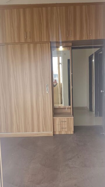 Room in 2 BHK Apartment at Mahagun Mywoods, Sector 16c Greater Noida – for Rent