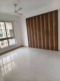 2.5 BHK + Pooja Room Apartment For Sale in Hiranandani Canary
