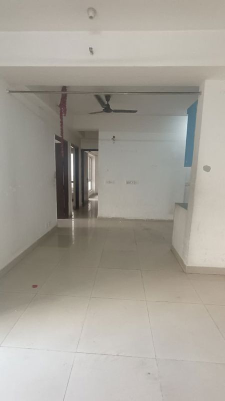 2.5 BHK + Study Room 1350 Sq.Ft. Apartment in Panchsheel Greens II