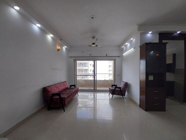 Living Room, purvanchal-royal-park 3 Bedroom 1725 Sq.Ft. Apartment In Sector 137 Noida 9774069