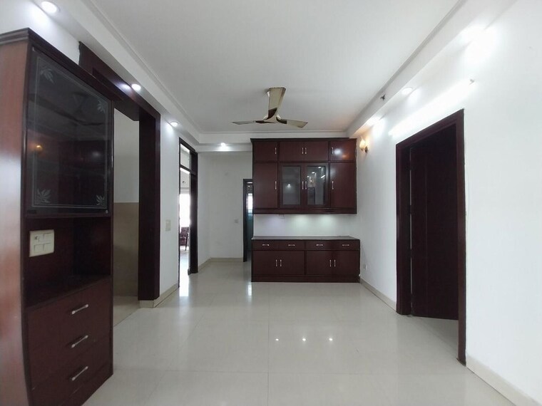 Living Room, purvanchal-royal-park 3 Bedroom 1725 Sq.Ft. Apartment In Sector 137 Noida 9774069