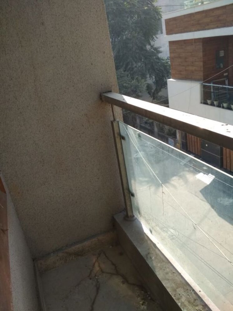 Balcony, neb sarai 3 Bedroom 1300 Sq.Ft. Builder Floor In Neb Sarai Delhi 9774099