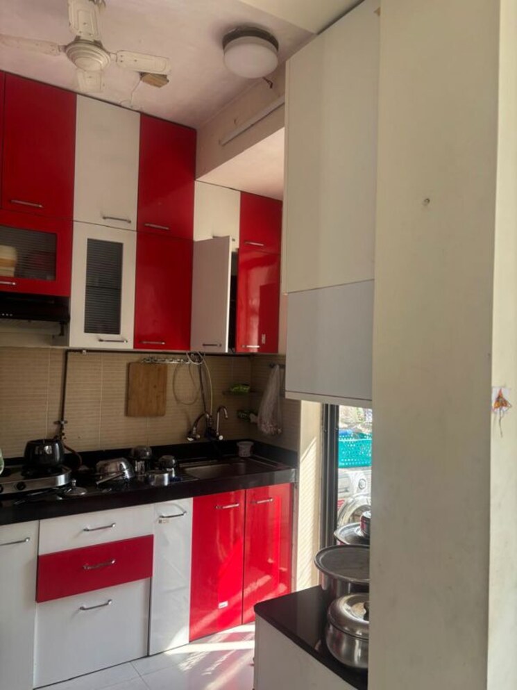 Kitchen, lodha-luxuria 3 Bedroom 1120 Sq.Ft. Apartment In Majiwada Thane 9773927