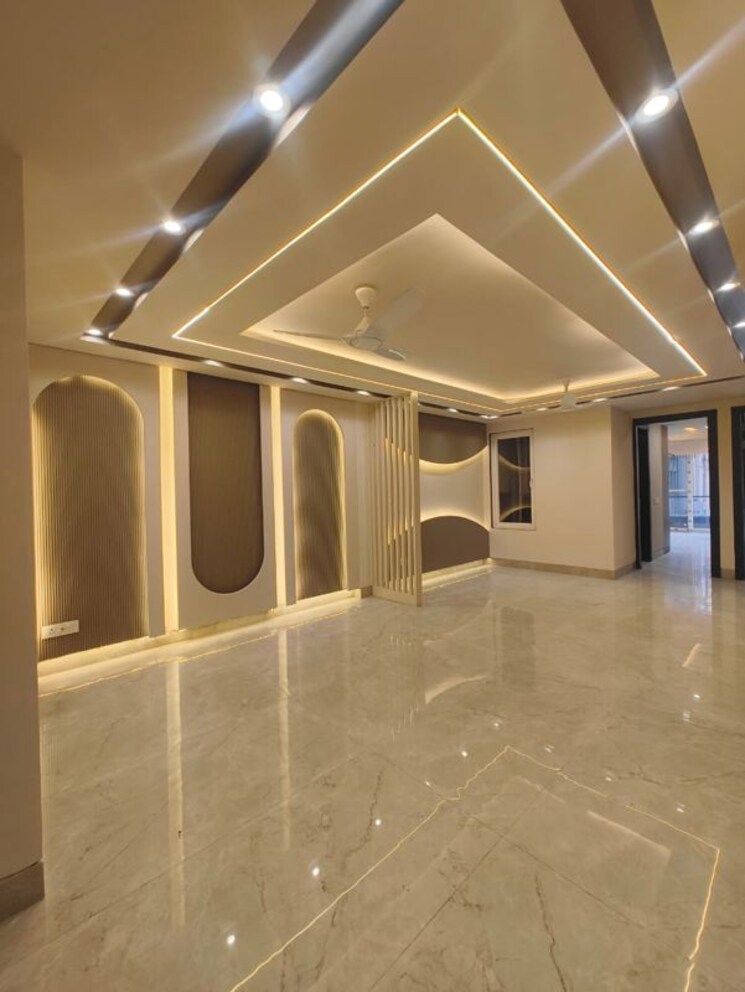 undefined, saket 4 Bedroom 2200 Sq.Ft. Independent House In Saket Delhi 9774129