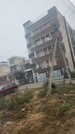 4 BHK + Extra Room 250 Sq.Ft. Builder Floor in Sector 2