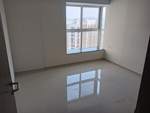 Room in 3 BHK Apartment at Pride Purple Park Titan, Hinjewadi – for Rent