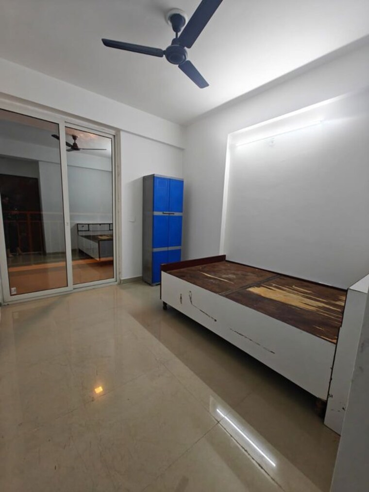 Room, rof-amaltas 3 Bedroom 745 Sq.Ft. Apartment In Sector 92 Gurgaon 9772504