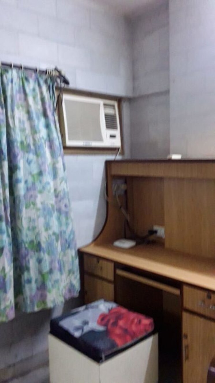 Kitchen, eff-jumbo-darshan-chs 1.5 Bedroom 620 Sq.Ft. Apartment In Andheri East Mumbai 9774155