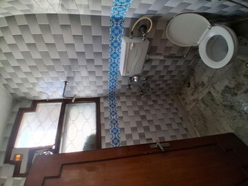 Master Bedroom in 1 BHK Builder Floor at Rajouri Garden – for Rent